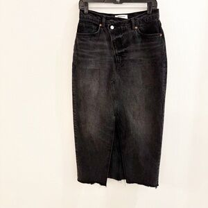 EUC Reformation Nila Long Denim Slit Front in Nome Wash Skirt Size 27